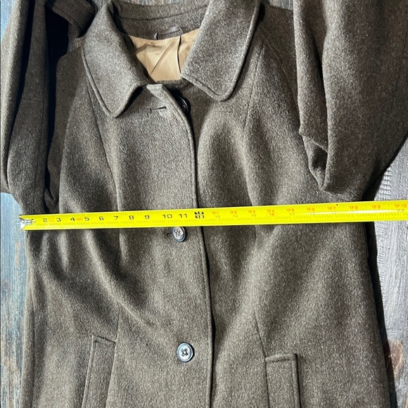 Women's Brown Trench Coat Wool and Alpaca. Made in Austria - Picture 15 of 15